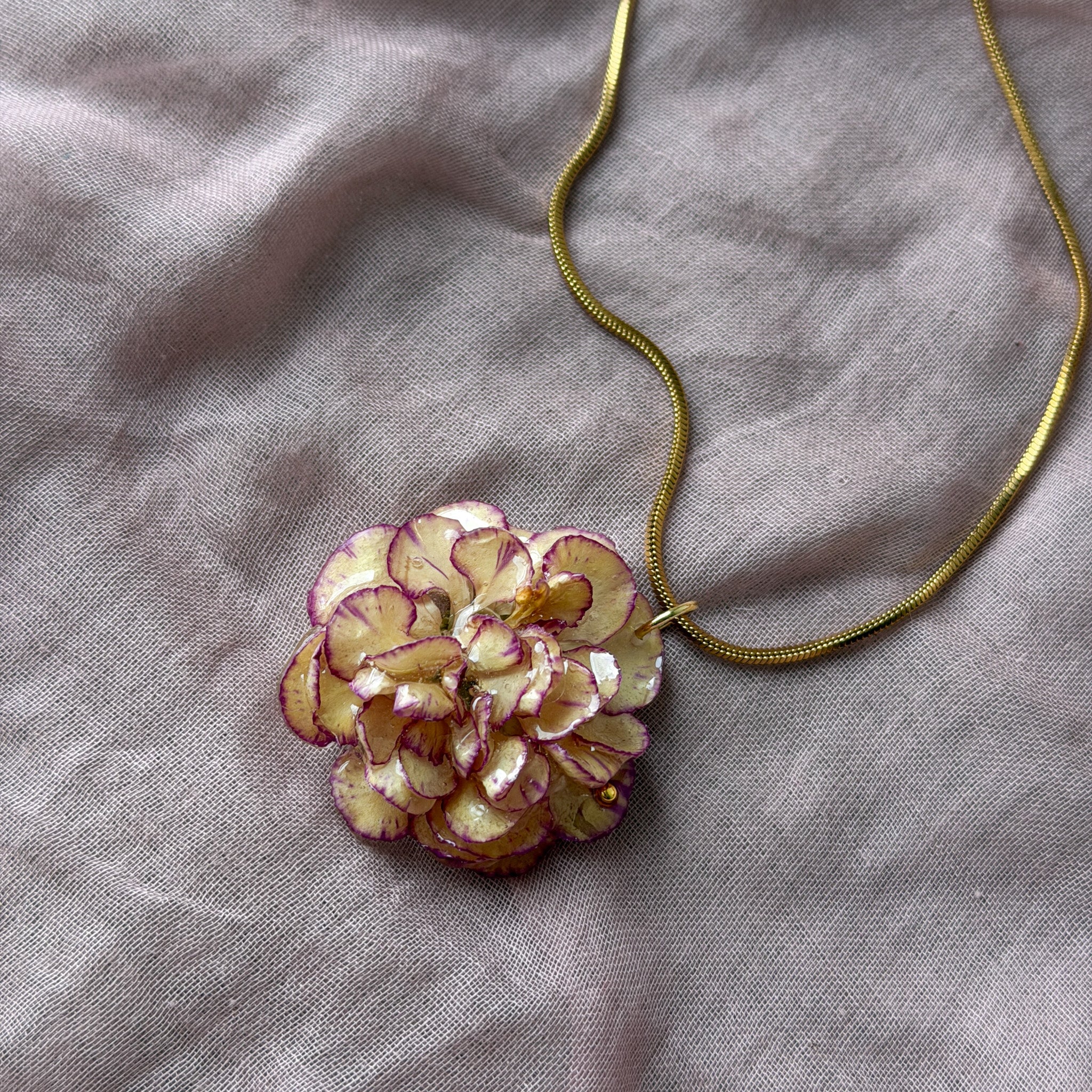 Collar Clavel - Amanecer