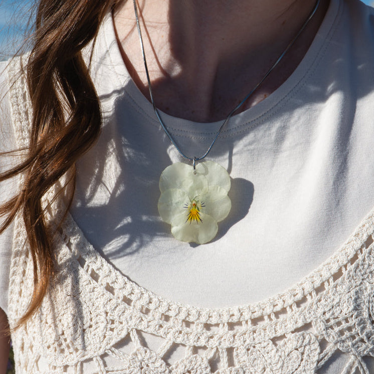 Collar Pensamiento - Alborada